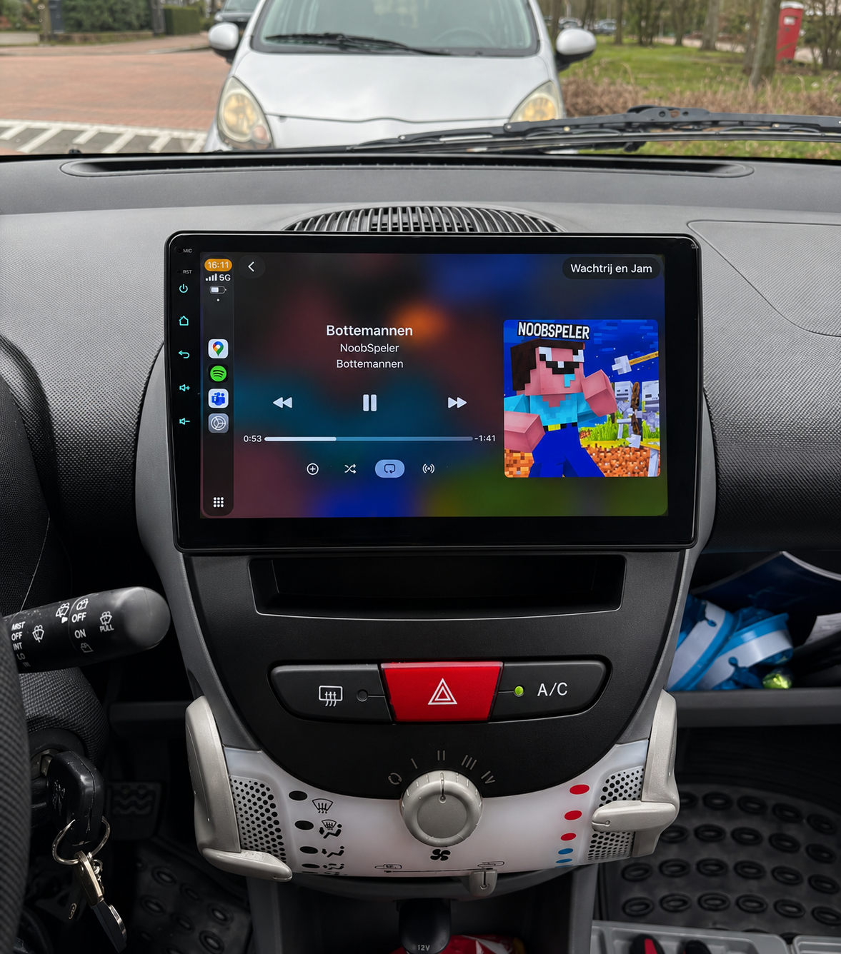 Écran CarPlay/Android Toyota Aygo (2005-2014) — Écran HD tactile sans fil