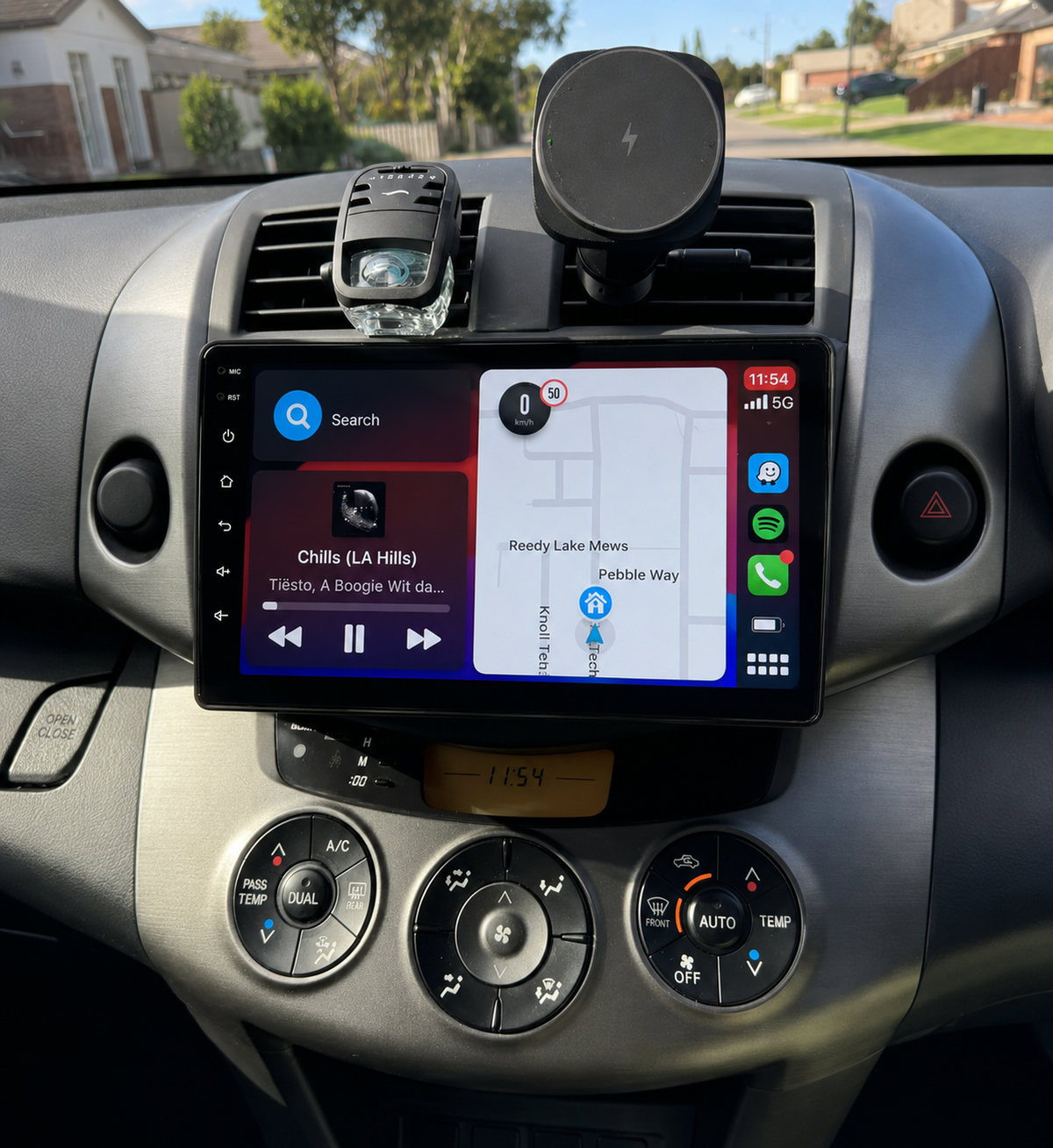 Écran CarPlay/Android Toyota Rav4 (2005-2013) — Écran HD tactile sans fil