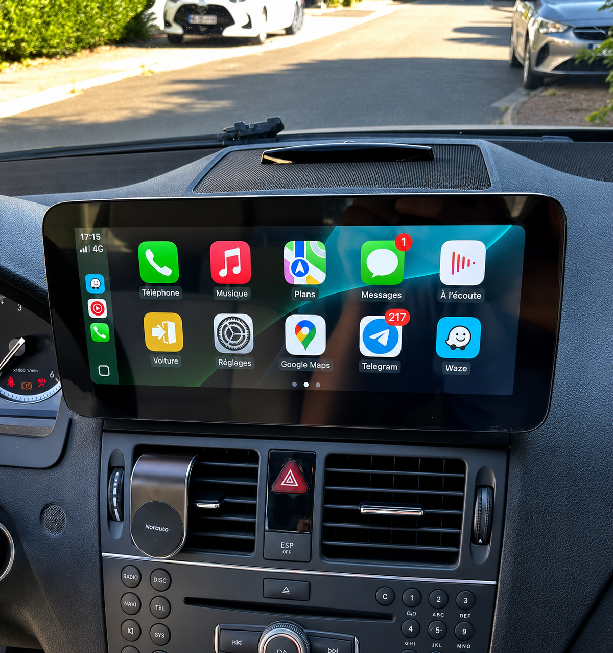 CarPlay/ Ecran Android & IOS Mercedes-Benz Classe-E W204 (2007-2014)
