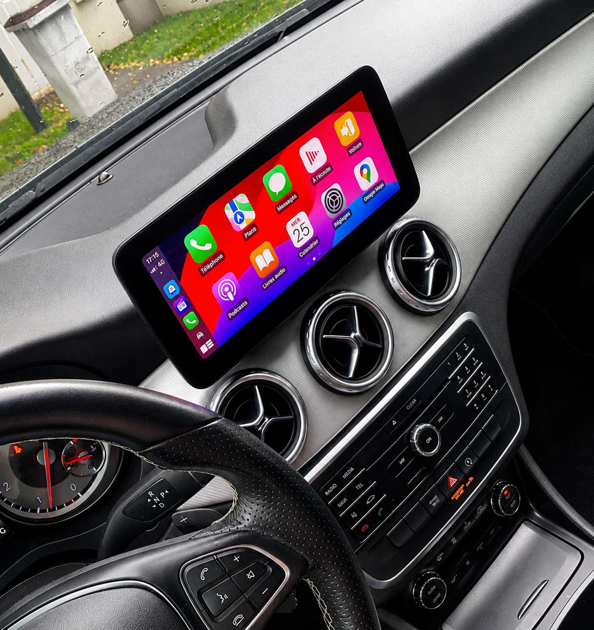 Écran CarPlay/Android Mercedes Classe A W176 (2013-2018) — Écran HD tactile sans fil