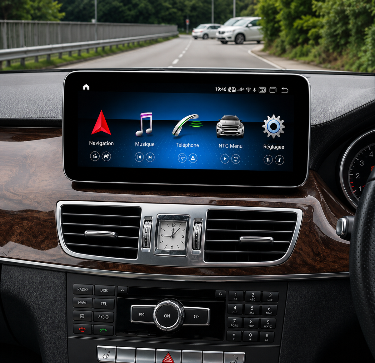 CarPlay/ Ecran Android Mercedes-Benz Classe E W212 (2009-2016)