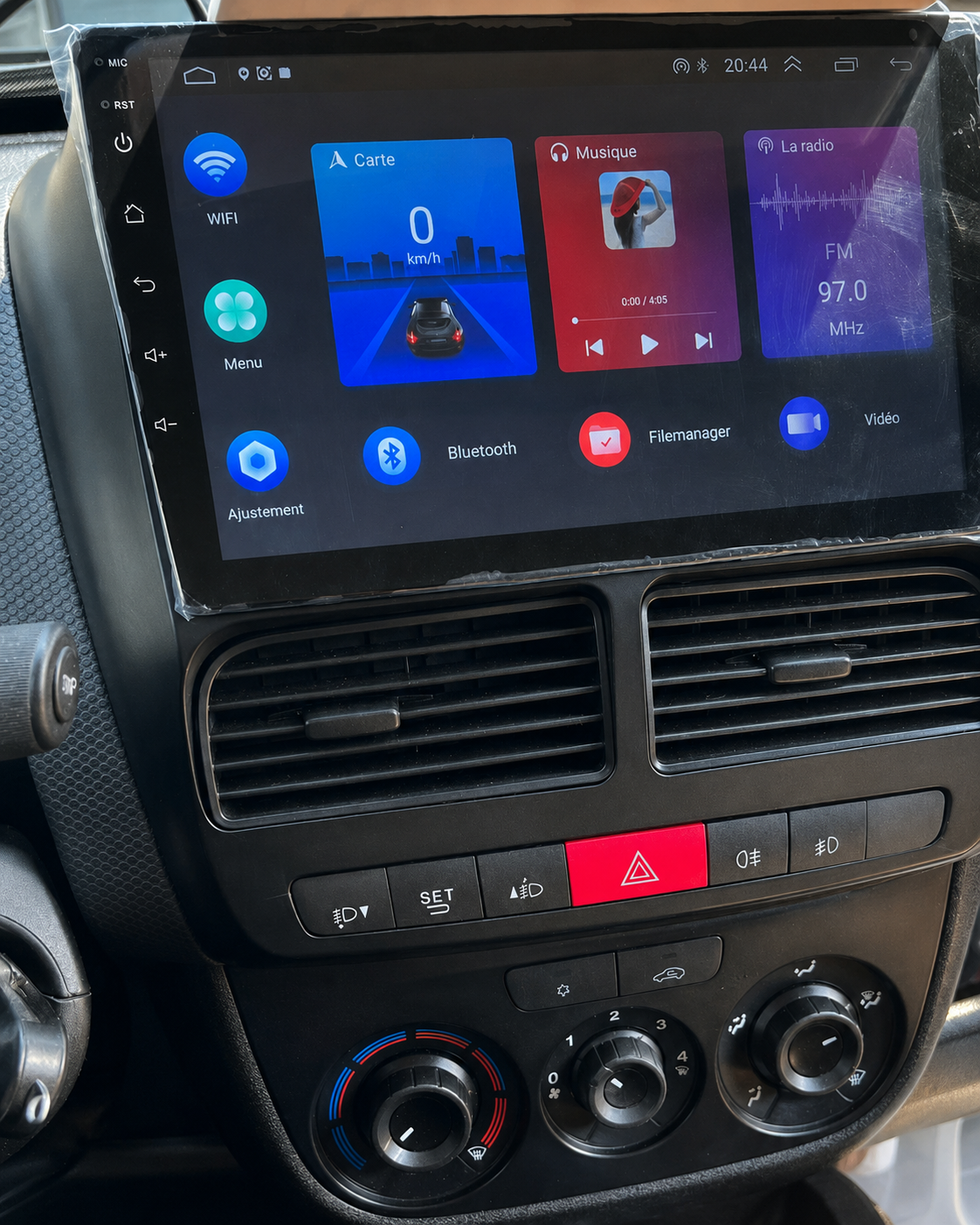 Écran CarPlay/Android Opel Combo D (2011-2018) — Écran HD tactile sans fil